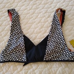 Seea Reversible Milos Top in Mesa